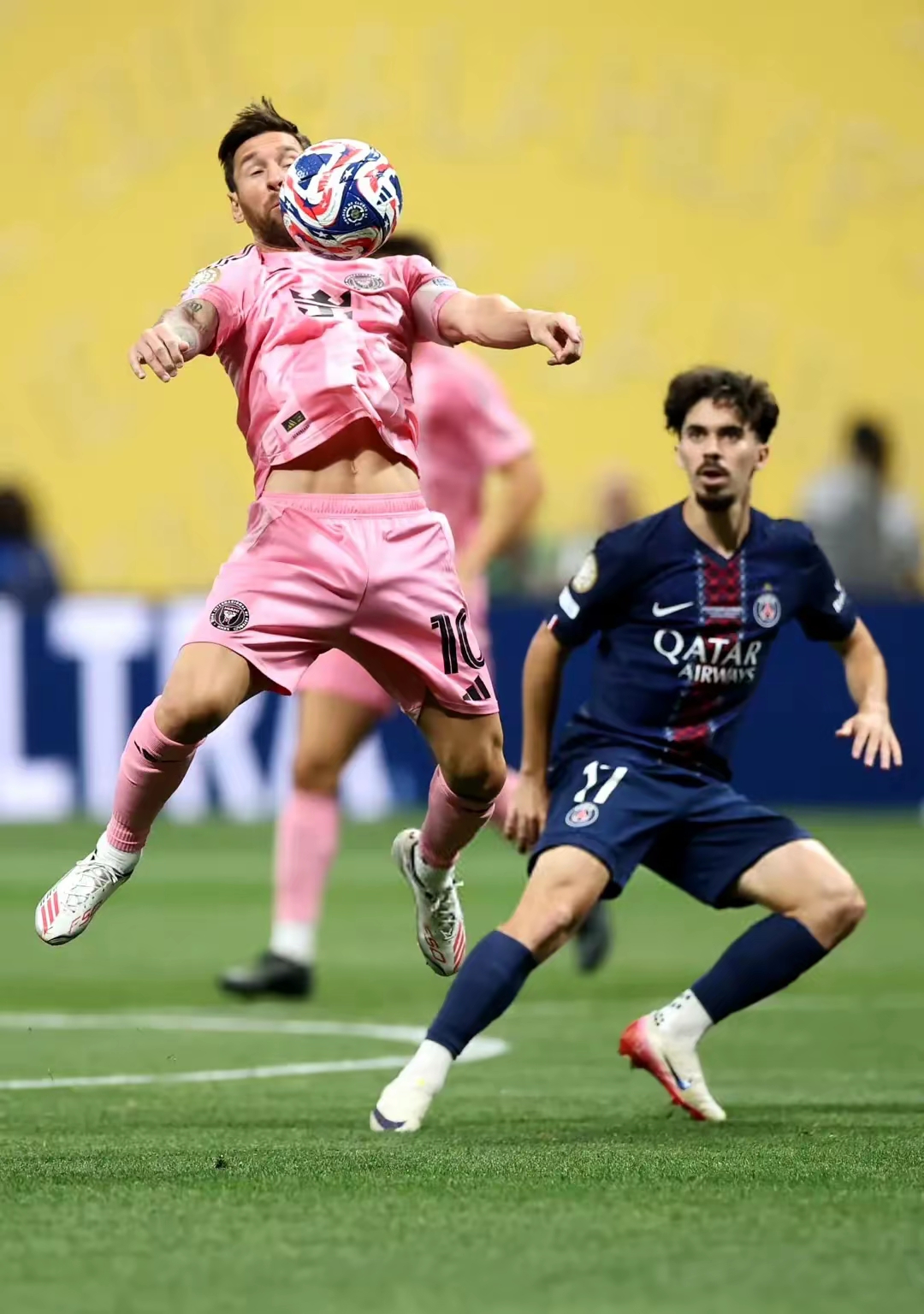 九游体育-关于清晨巴黎圣日耳曼备战欧超杯，状态回暖细节曝光，质疑声仍在，纪律约束更严格的信息-九游体育